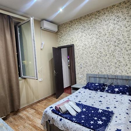 Hotel ,,Mega" Tiflis Dış mekan fotoğraf