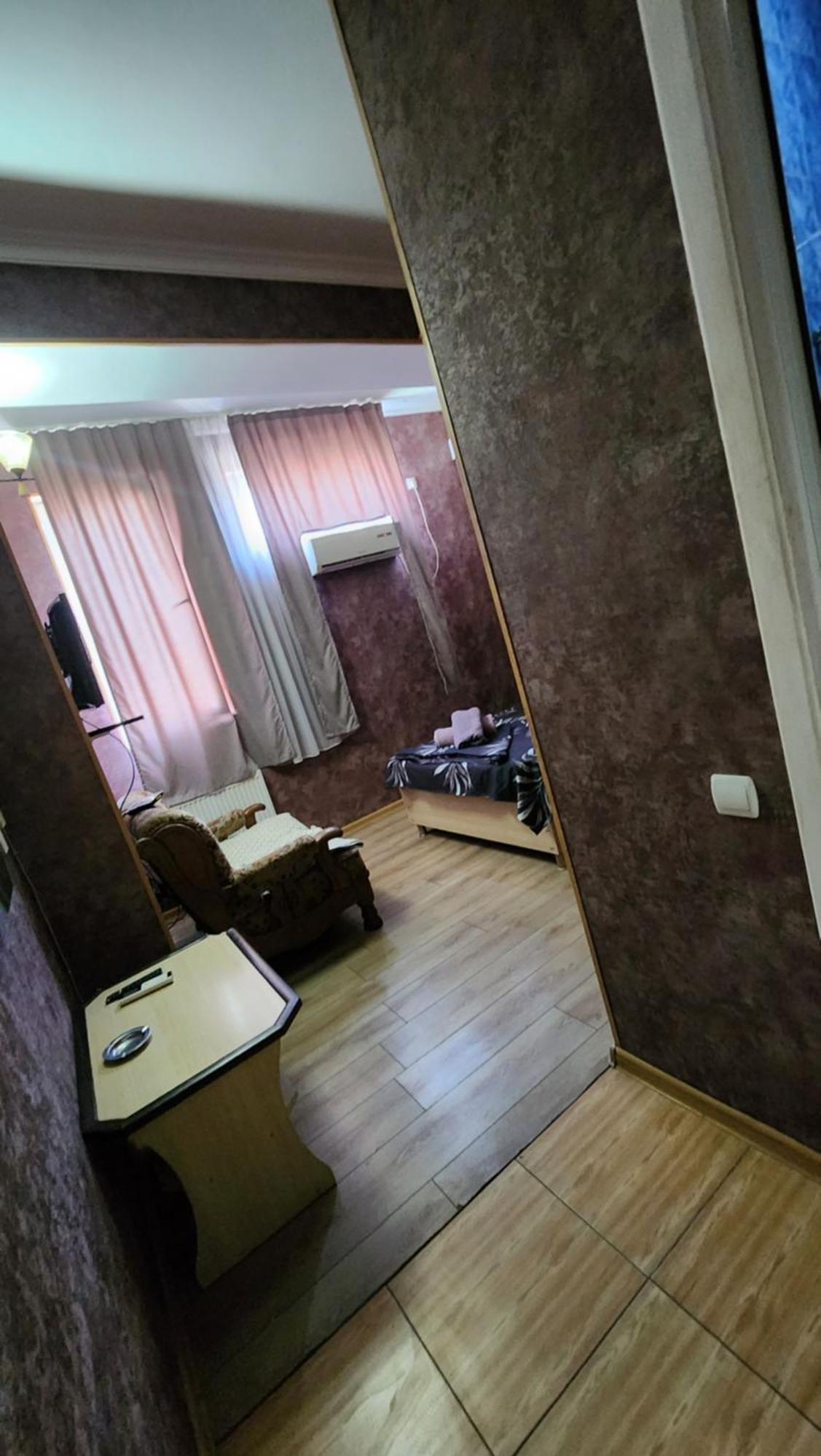 Hotel ,,Mega" Tiflis Dış mekan fotoğraf